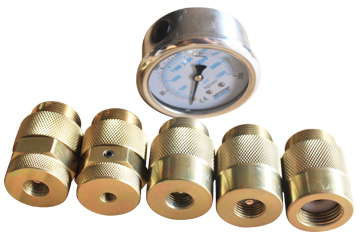 蓄能器充气阀该如何使用?